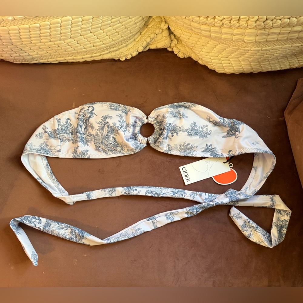 Toile De Jouy O-ring Bandeau Bikini Top